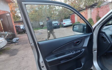 Hyundai Tucson III, 2008 год, 670 000 рублей, 20 фотография