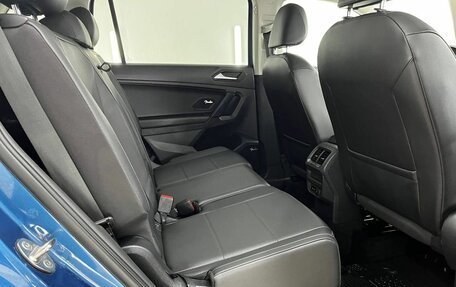 Volkswagen Tiguan II, 2019 год, 2 257 000 рублей, 28 фотография