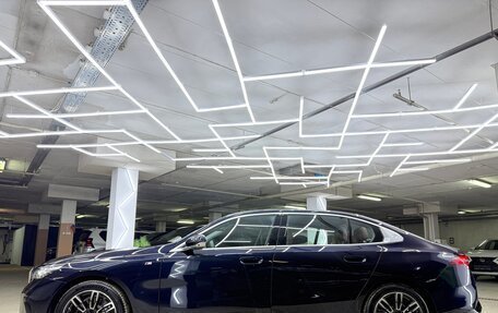 BMW 5 серия, 2025 год, 8 400 000 рублей, 16 фотография