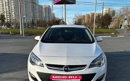Opel Astra J, 2013 год, 779 000 рублей, 4 фотография