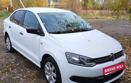 Volkswagen Polo VI (EU Market), 2015 год, 650 000 рублей, 2 фотография