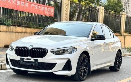BMW 1 серия, 2021 год, 1 976 000 рублей, 3 фотография