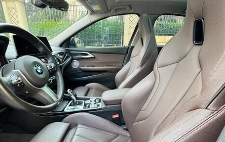 BMW 1 серия, 2021 год, 1 976 000 рублей, 7 фотография