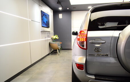 Toyota RAV4, 2011 год, 1 295 000 рублей, 8 фотография