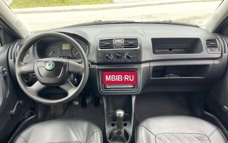 Skoda Fabia II, 2010 год, 350 000 рублей, 7 фотография