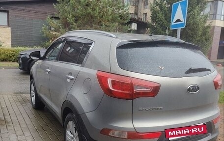 KIA Sportage III, 2010 год, 1 000 000 рублей, 3 фотография