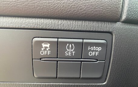 Mazda 6, 2015 год, 1 900 000 рублей, 18 фотография