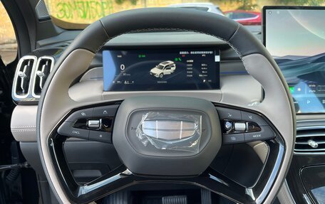 Geely Atlas, 2025 год, 2 700 000 рублей, 13 фотография