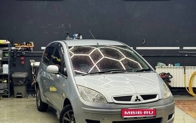Mitsubishi Colt VI рестайлинг, 2002 год, 430 000 рублей, 1 фотография