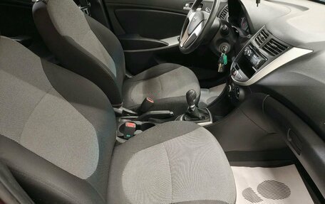 Hyundai Solaris II рестайлинг, 2012 год, 599 000 рублей, 15 фотография