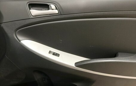 Hyundai Solaris II рестайлинг, 2012 год, 599 000 рублей, 17 фотография