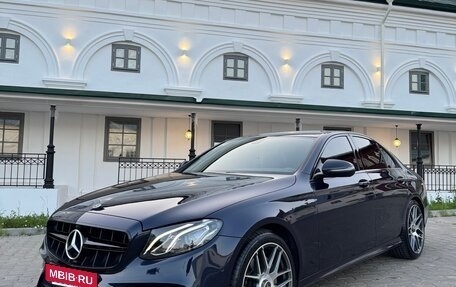 Mercedes-Benz E-Класс, 2019 год, 2 540 000 рублей, 1 фотография