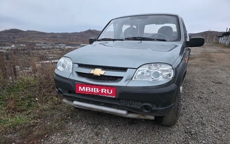Chevrolet Niva I рестайлинг, 2010 год, 620 000 рублей, 1 фотография