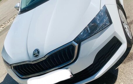 Skoda Rapid II, 2021 год, 1 700 000 рублей, 10 фотография