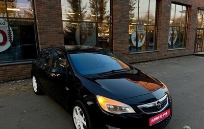 Opel Astra J, 2011 год, 595 000 рублей, 1 фотография