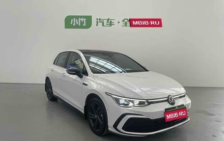 Volkswagen Golf VIII, 2022 год, 2 160 000 рублей, 1 фотография