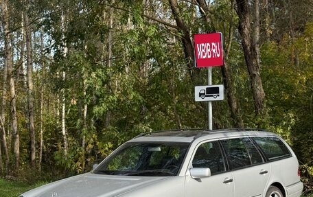 Mercedes-Benz E-Класс, 1999 год, 780 000 рублей, 1 фотография