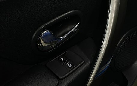 Renault Logan II, 2019 год, 1 049 000 рублей, 18 фотография