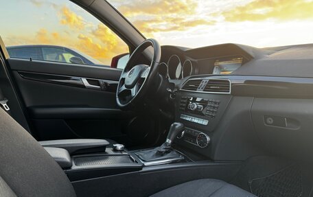 Mercedes-Benz C-Класс, 2011 год, 1 450 000 рублей, 18 фотография