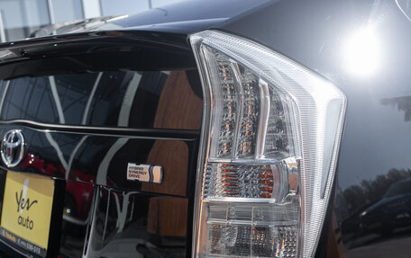 Toyota Prius, 2011 год, 1 059 000 рублей, 7 фотография