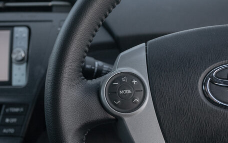 Toyota Prius, 2011 год, 1 059 000 рублей, 11 фотография