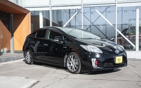 Toyota Prius, 2011 год, 1 059 000 рублей, 8 фотография