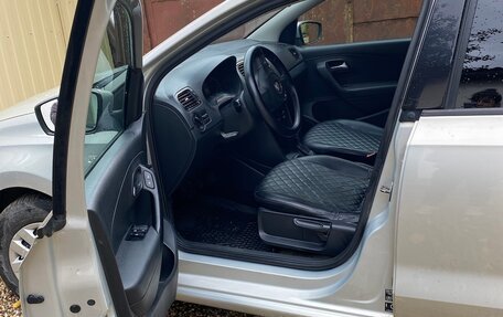 Volkswagen Polo VI (EU Market), 2015 год, 900 000 рублей, 7 фотография