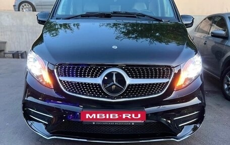 Mercedes-Benz Viano, 2012 год, 3 100 000 рублей, 3 фотография