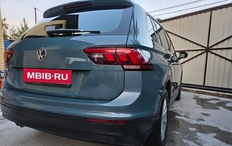 Volkswagen Tiguan II, 2020 год, 2 350 000 рублей, 10 фотография