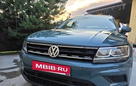 Volkswagen Tiguan II, 2020 год, 2 350 000 рублей, 3 фотография