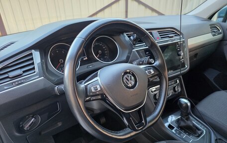 Volkswagen Tiguan II, 2020 год, 2 350 000 рублей, 22 фотография