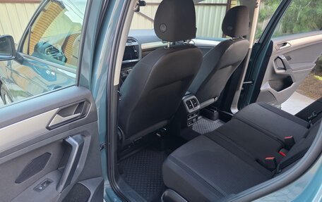 Volkswagen Tiguan II, 2020 год, 2 350 000 рублей, 30 фотография