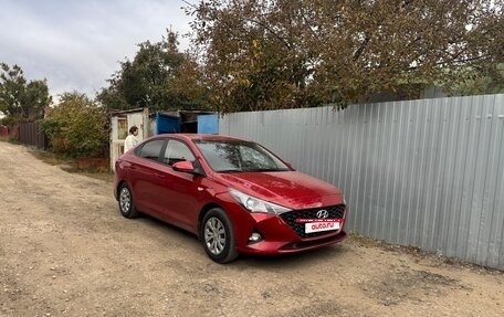 Hyundai Solaris II рестайлинг, 2022 год, 1 728 000 рублей, 16 фотография
