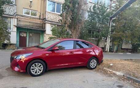 Hyundai Solaris II рестайлинг, 2022 год, 1 728 000 рублей, 23 фотография