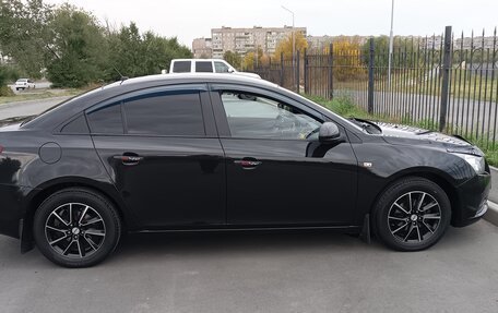 Chevrolet Cruze II, 2011 год, 640 000 рублей, 6 фотография