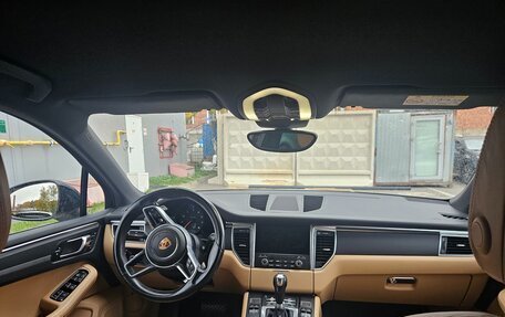Porsche Macan I рестайлинг, 2016 год, 3 400 000 рублей, 13 фотография