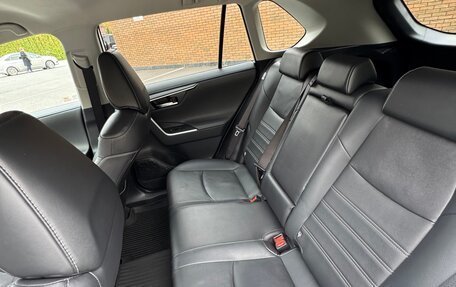 Toyota RAV4, 2022 год, 2 990 000 рублей, 19 фотография