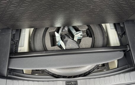 Toyota RAV4, 2022 год, 2 990 000 рублей, 18 фотография