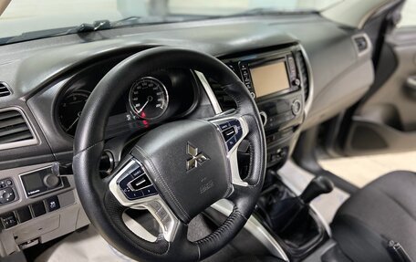 Mitsubishi L200 IV рестайлинг, 2018 год, 1 690 000 рублей, 13 фотография