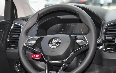 Skoda Karoq I, 2025 год, 2 960 000 рублей, 9 фотография