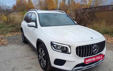 Mercedes-Benz GLB, 2019 год, 3 300 000 рублей, 4 фотография