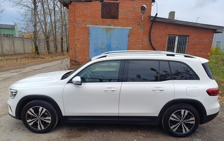 Mercedes-Benz GLB, 2019 год, 3 300 000 рублей, 14 фотография
