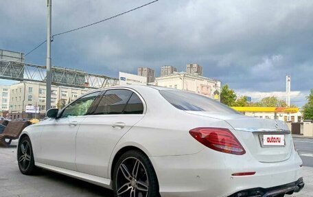 Mercedes-Benz E-Класс, 2016 год, 3 500 000 рублей, 2 фотография