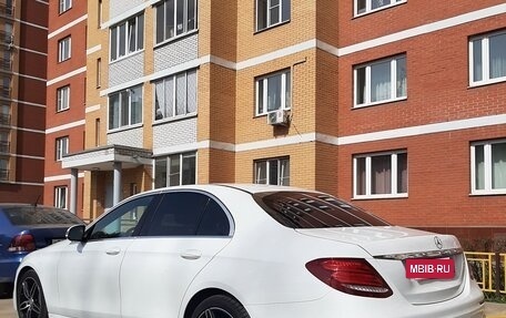 Mercedes-Benz E-Класс, 2016 год, 3 500 000 рублей, 7 фотография