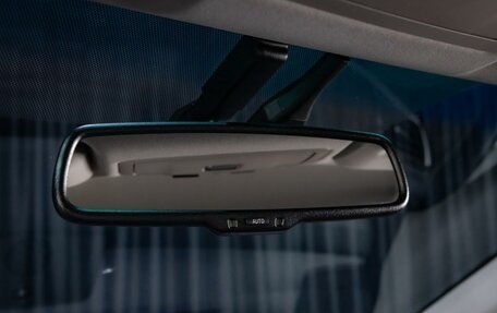 Toyota Camry, 2017 год, 1 989 000 рублей, 11 фотография