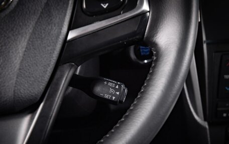 Toyota Camry, 2017 год, 1 989 000 рублей, 14 фотография