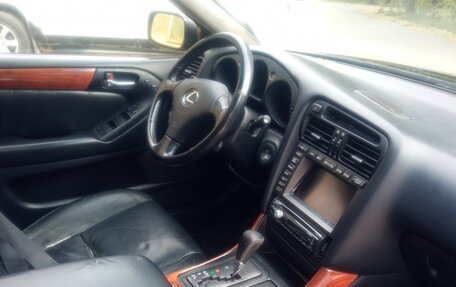 Lexus GS II рестайлинг, 2001 год, 999 000 рублей, 2 фотография
