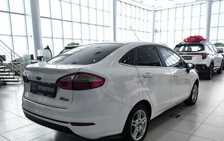 Ford Fiesta, 2015 год, 699 000 рублей, 5 фотография