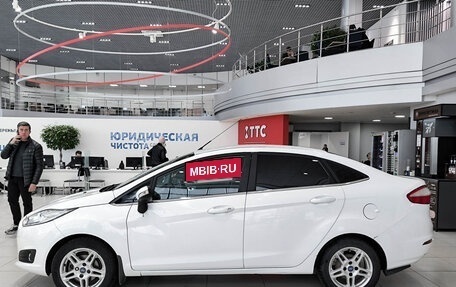 Ford Fiesta, 2015 год, 699 000 рублей, 8 фотография