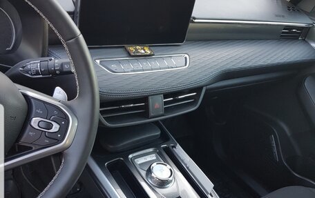 Haval Jolion, 2023 год, 1 980 000 рублей, 5 фотография